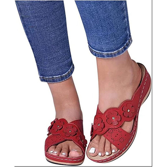 Floral Casual Wedge Sandals In Red - Picture 1 of 5